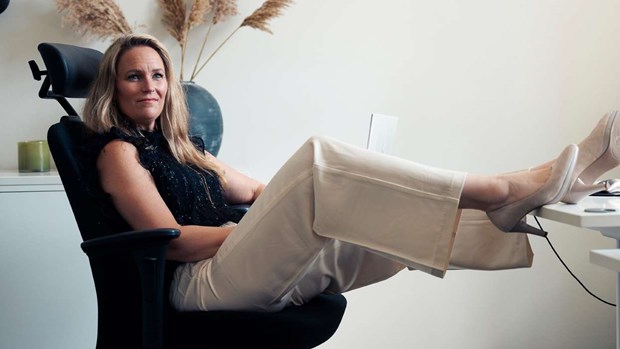 Hon tog rodret – nu toppar bolaget listorna Hon tog rodret – nu toppar bolaget listorna