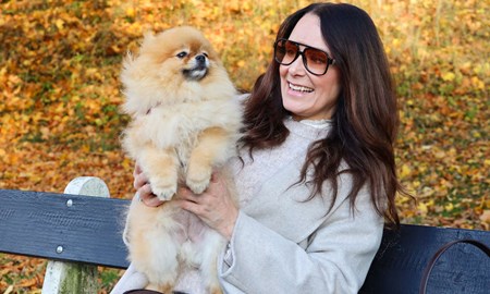 Frn popstjrna till sagoskapare  Camilla Brinck har hittat hem