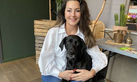 Rakel lär ut hundarnas hemliga språk