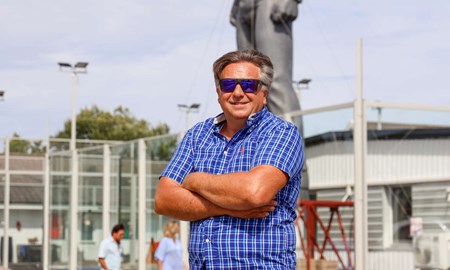 Georges Michael Jackson-staty har blivit turistmagnet i �ngelholm