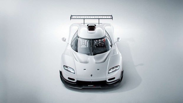 Koenigsegg v�cker den f�rbjudna dr�mmen till liv
